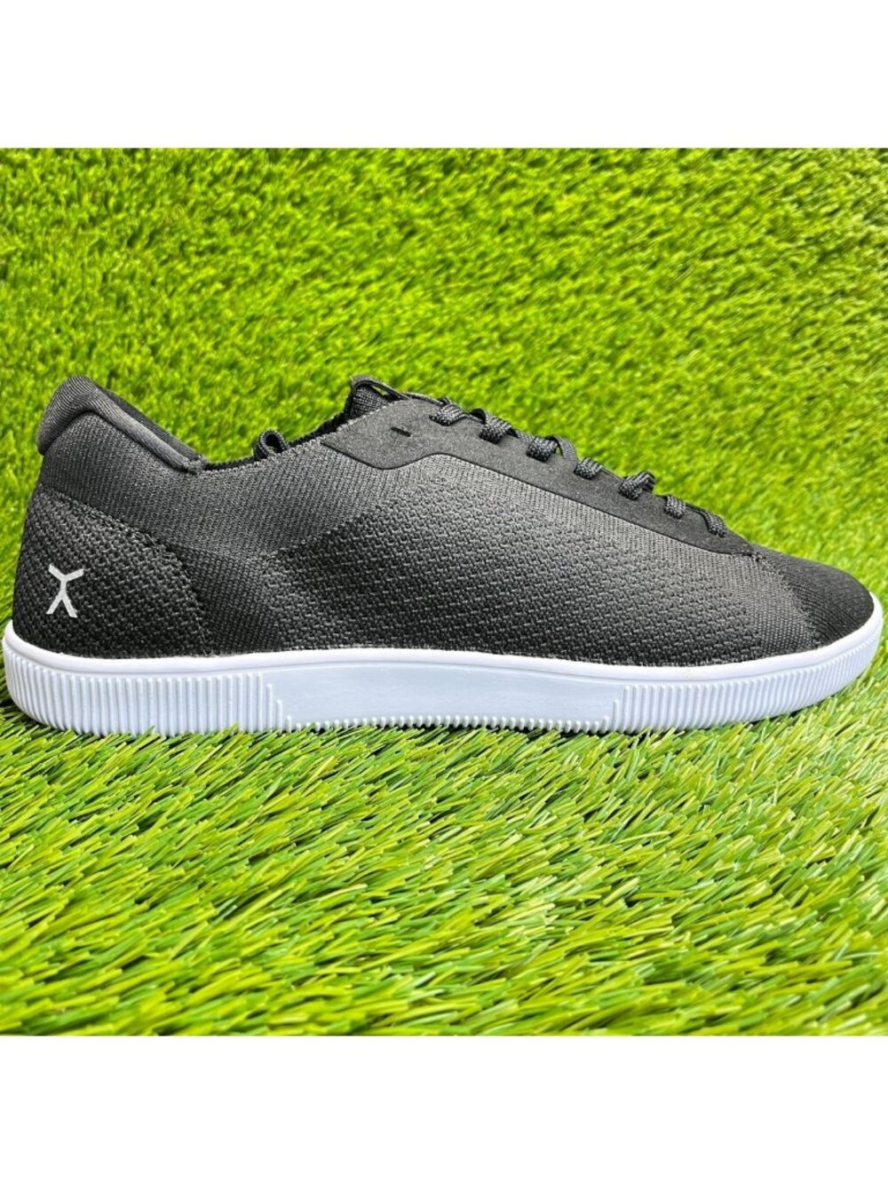 Flux Footwear Adapt Trainer Black Mens Size 11.5 Athletic Knit Shoes Sneakers